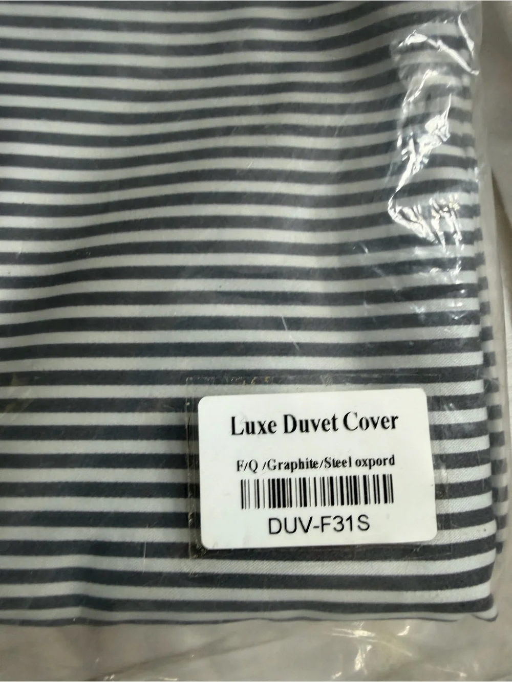 FULL / QUEEN Brooklinen Striped Luxe Duvet Cover in Navy and White